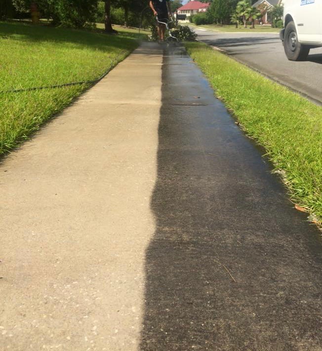 Sidewalk Pressure Washing in Jacksonville, NC